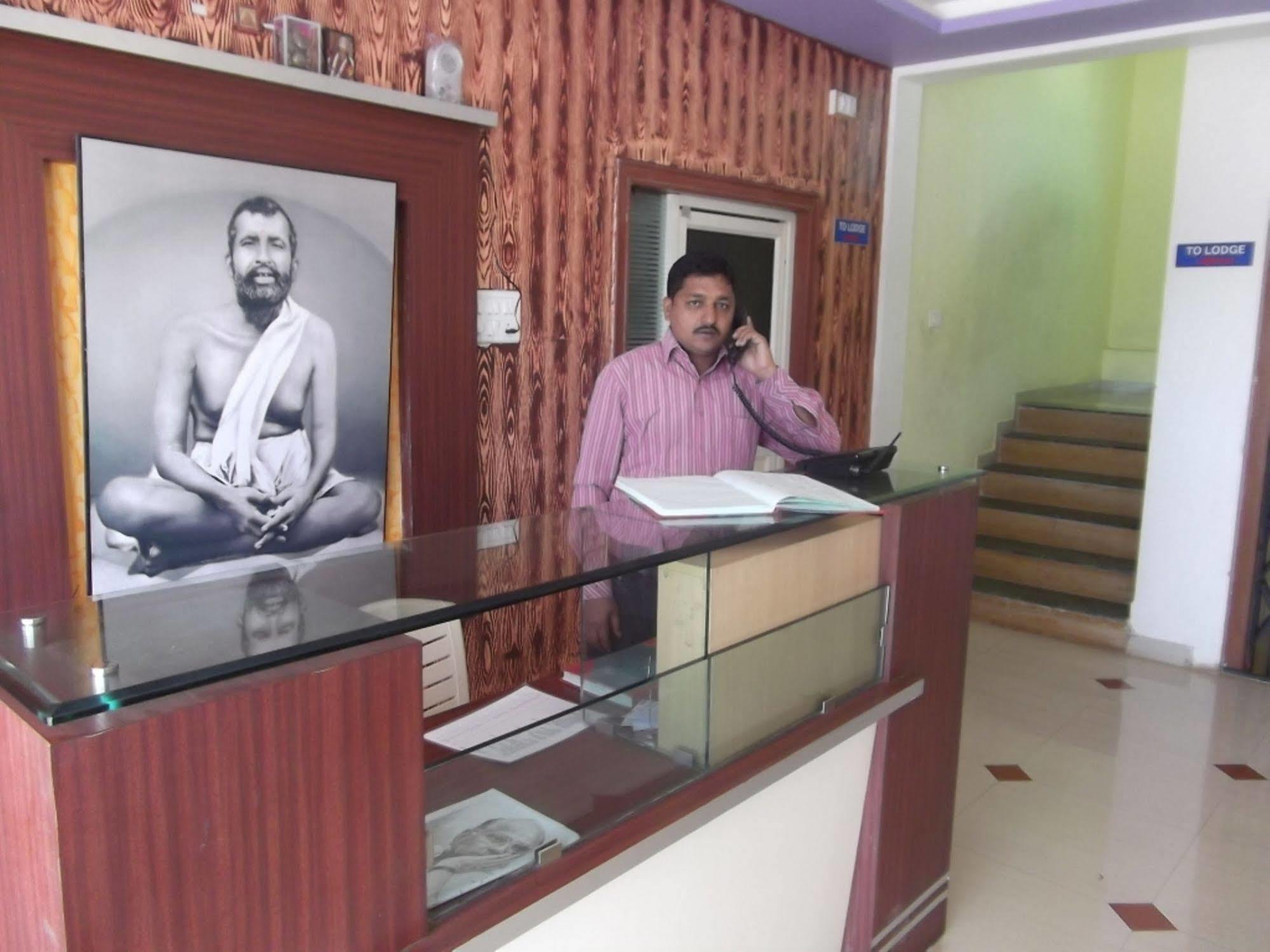 Hotel Rajyog Ranjangaon Ganpati Buitenkant foto